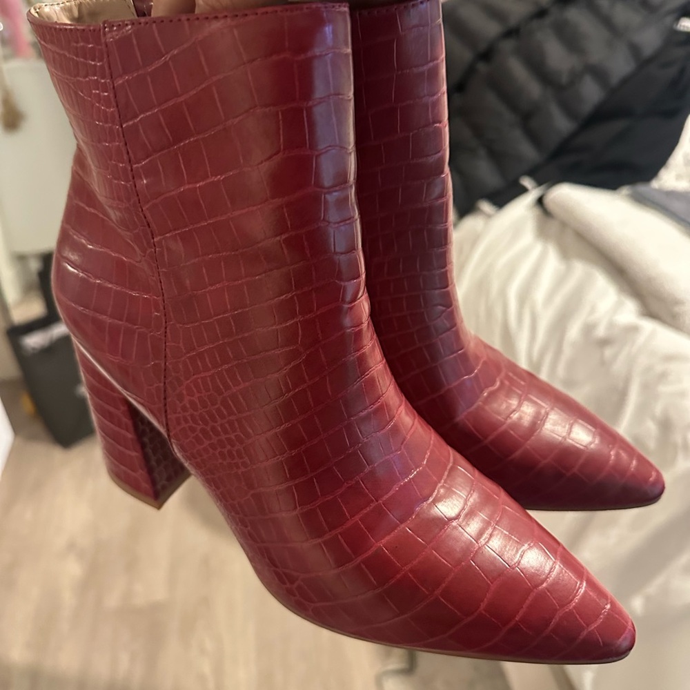Red Ankle Boots ❤️ size 8